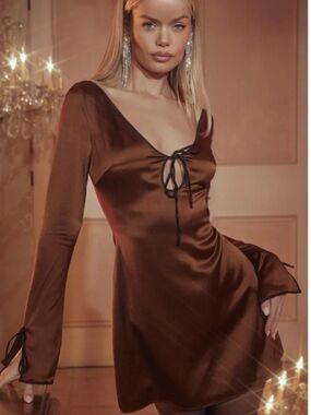 NWT House of CB ‘Sakina’ Fluid Satin Mini Dress – Copper / Coffee (Size Small)